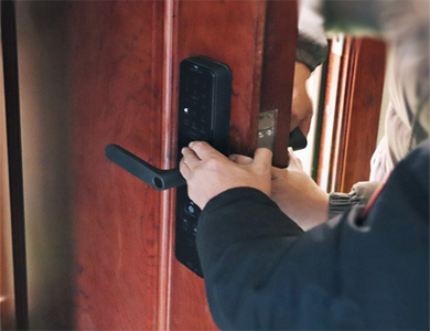 五家渠24小时上门开锁公司